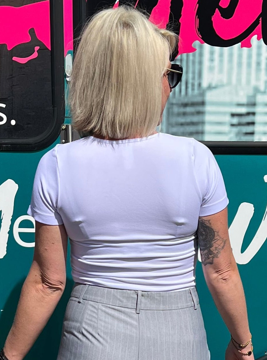Seamless V Neck T-Shirt in White