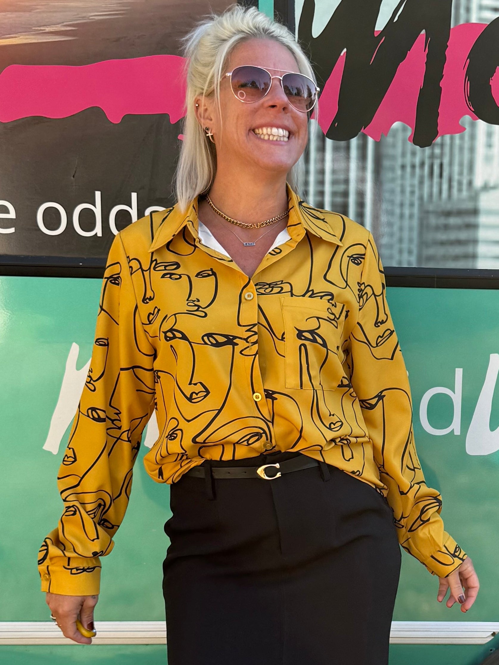 Darcy Faces Blouse