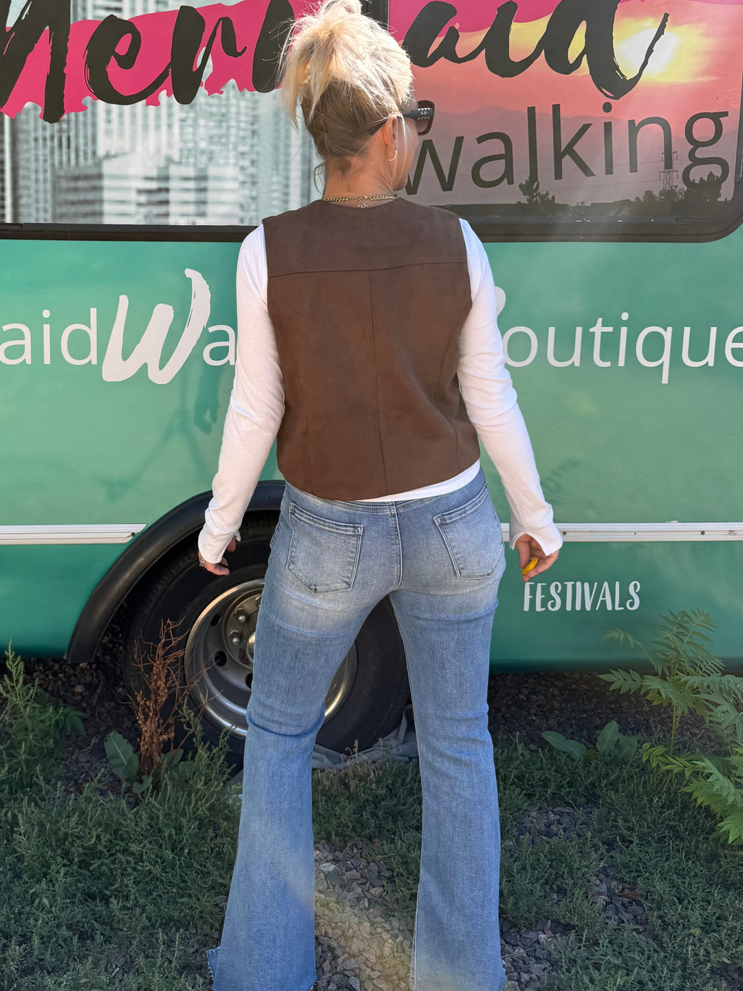 Jolie Vest in Brown