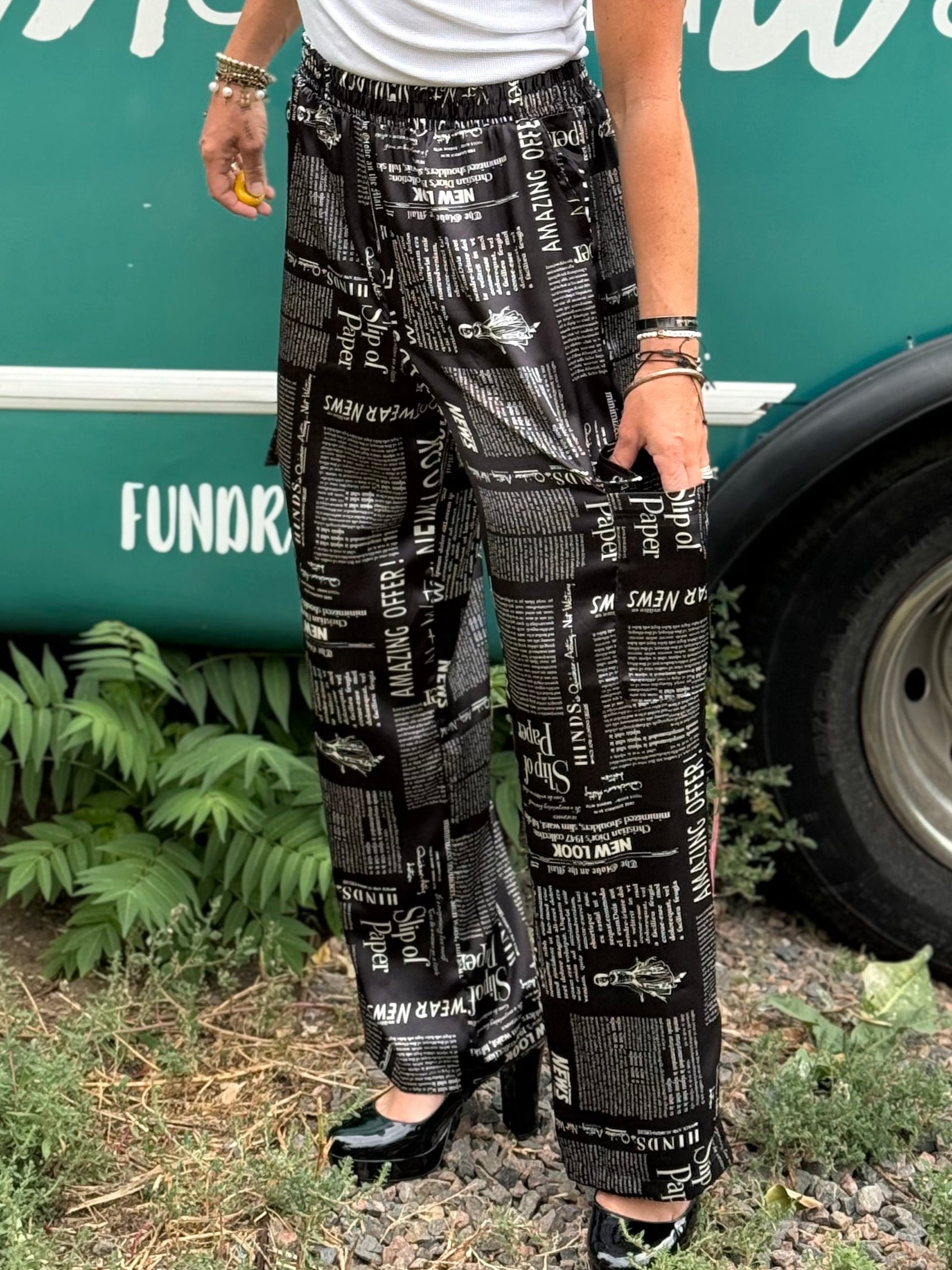 Newspaper Cargo Pants in Black