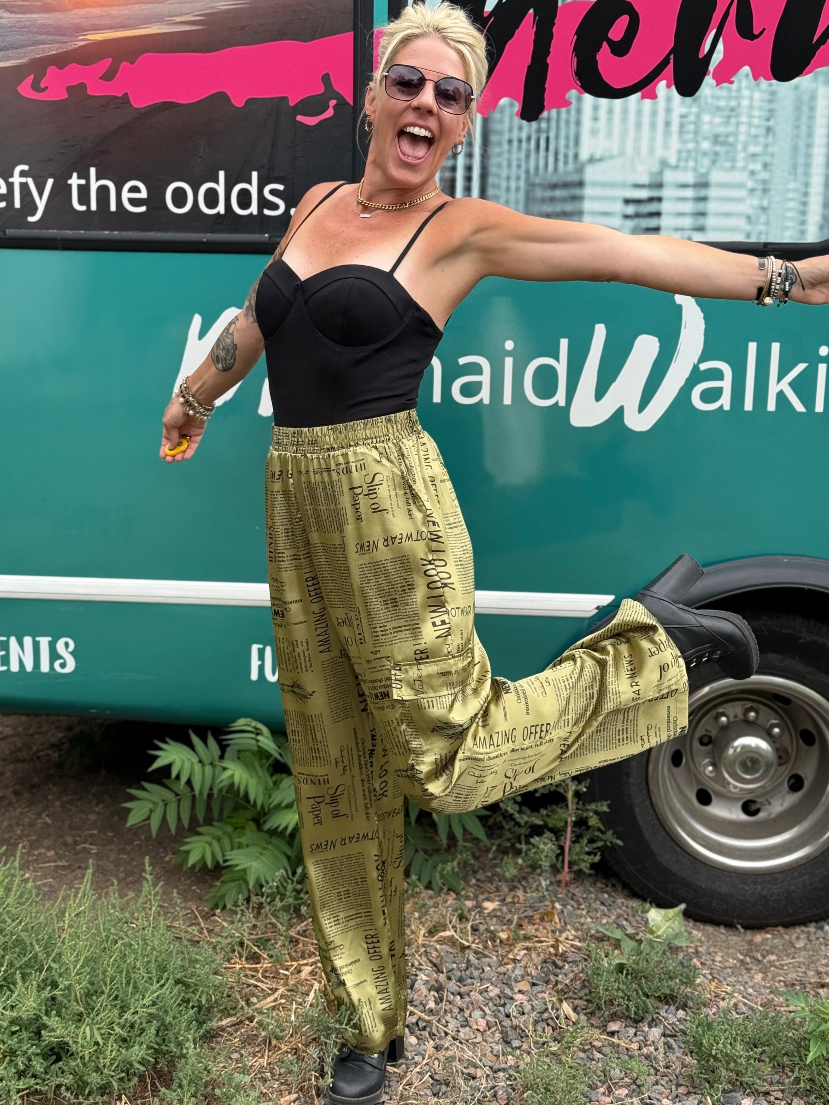 Newspaper Cargo Pants in Olive