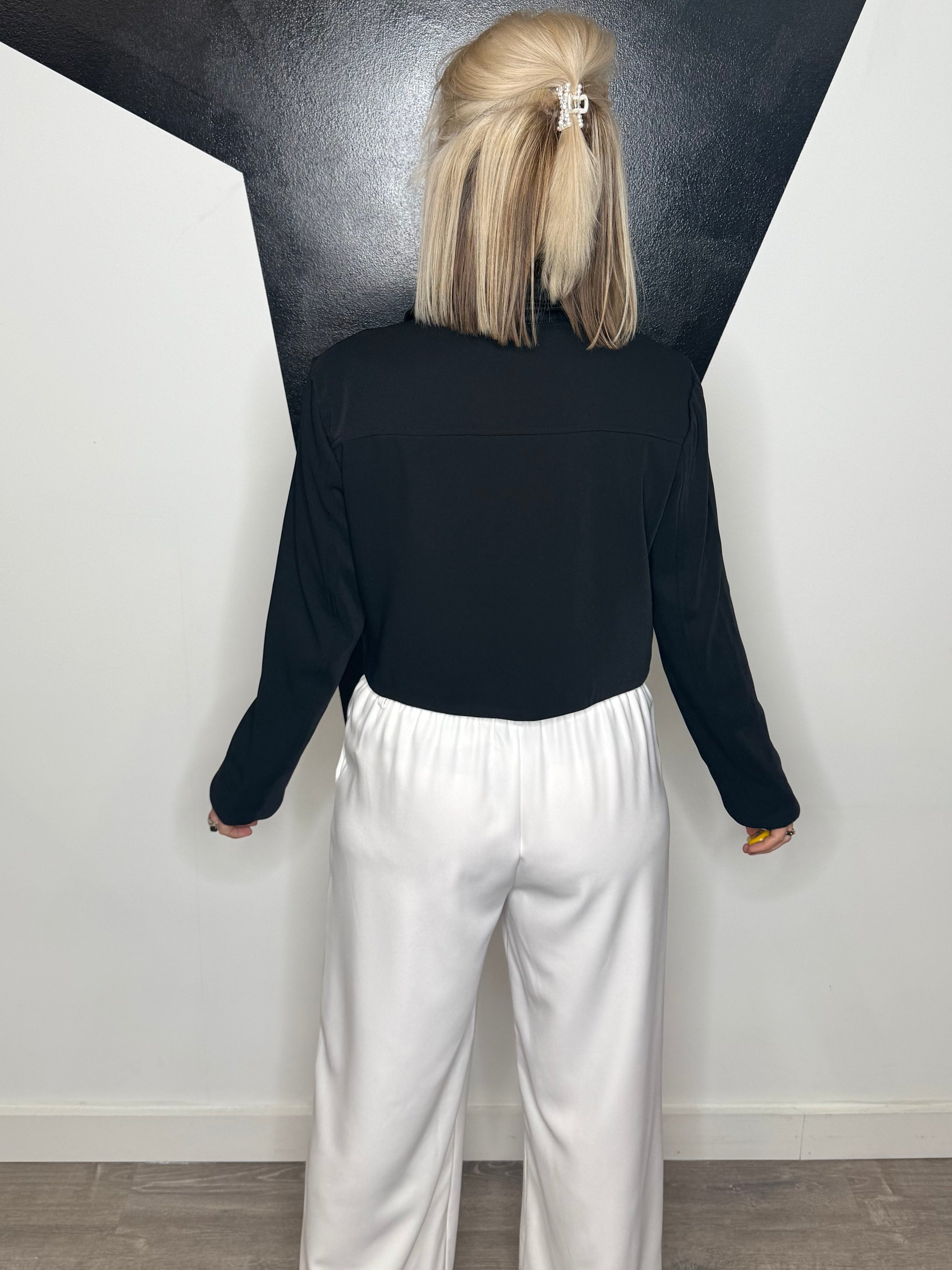 Carrie Corporate Crop