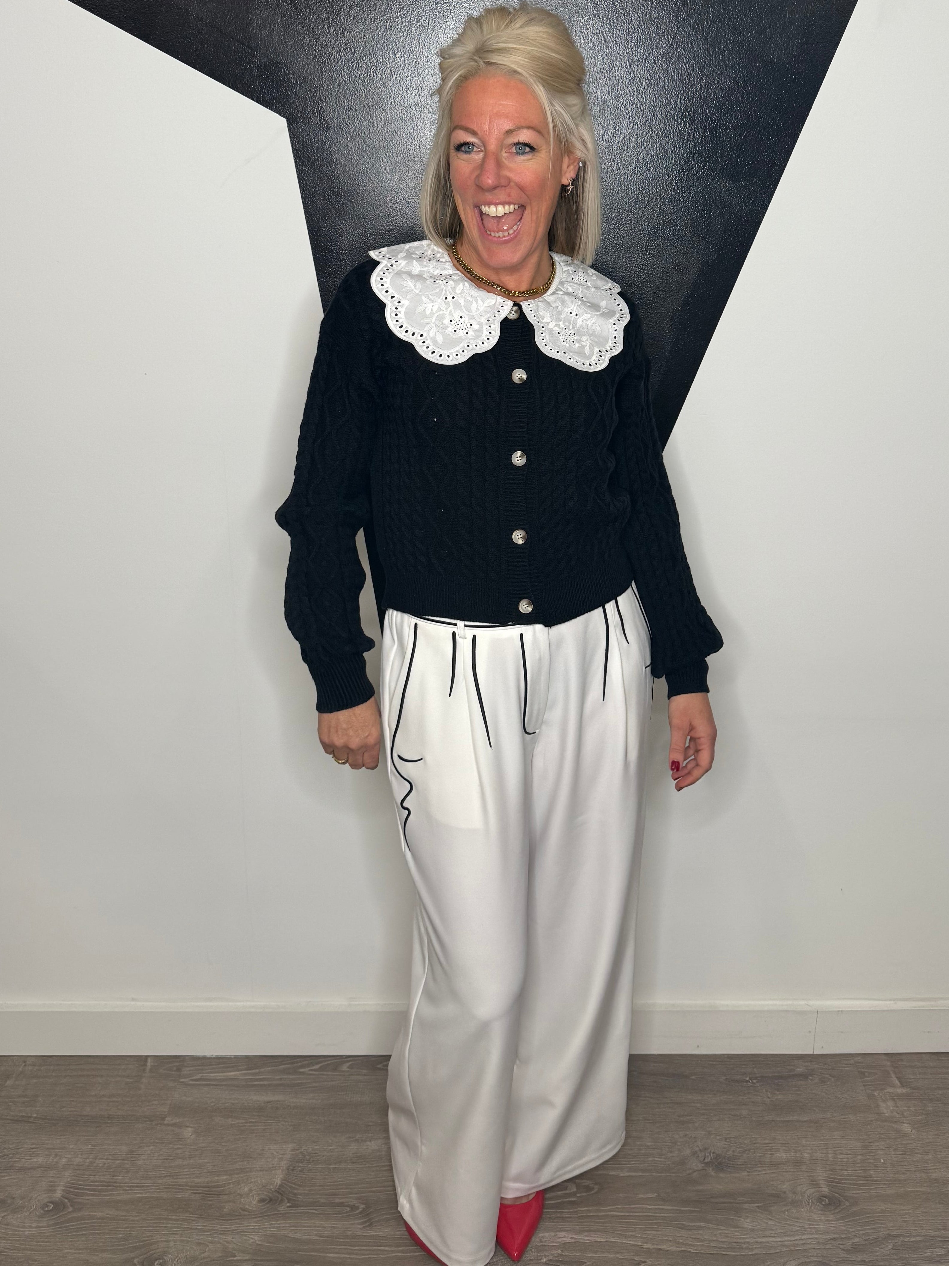 Peter Pan Collar Cardigan