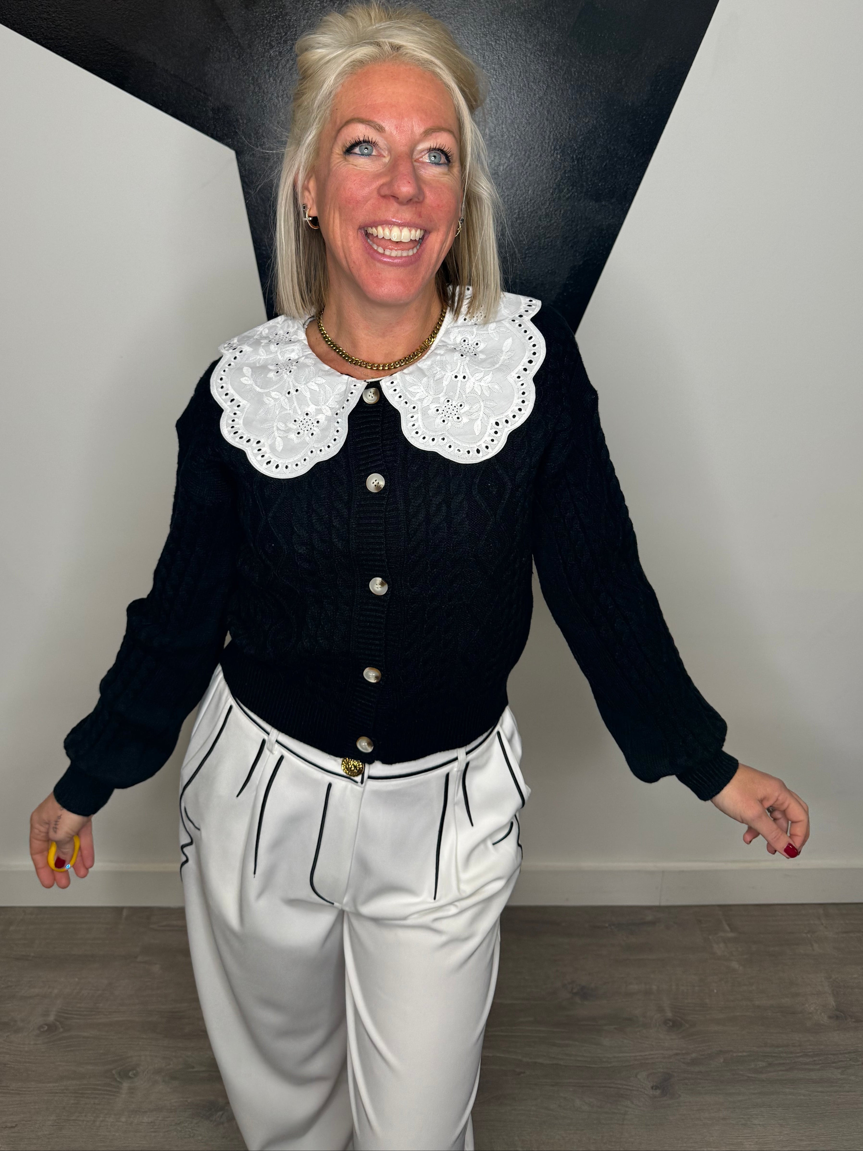 Peter Pan Collar Cardigan