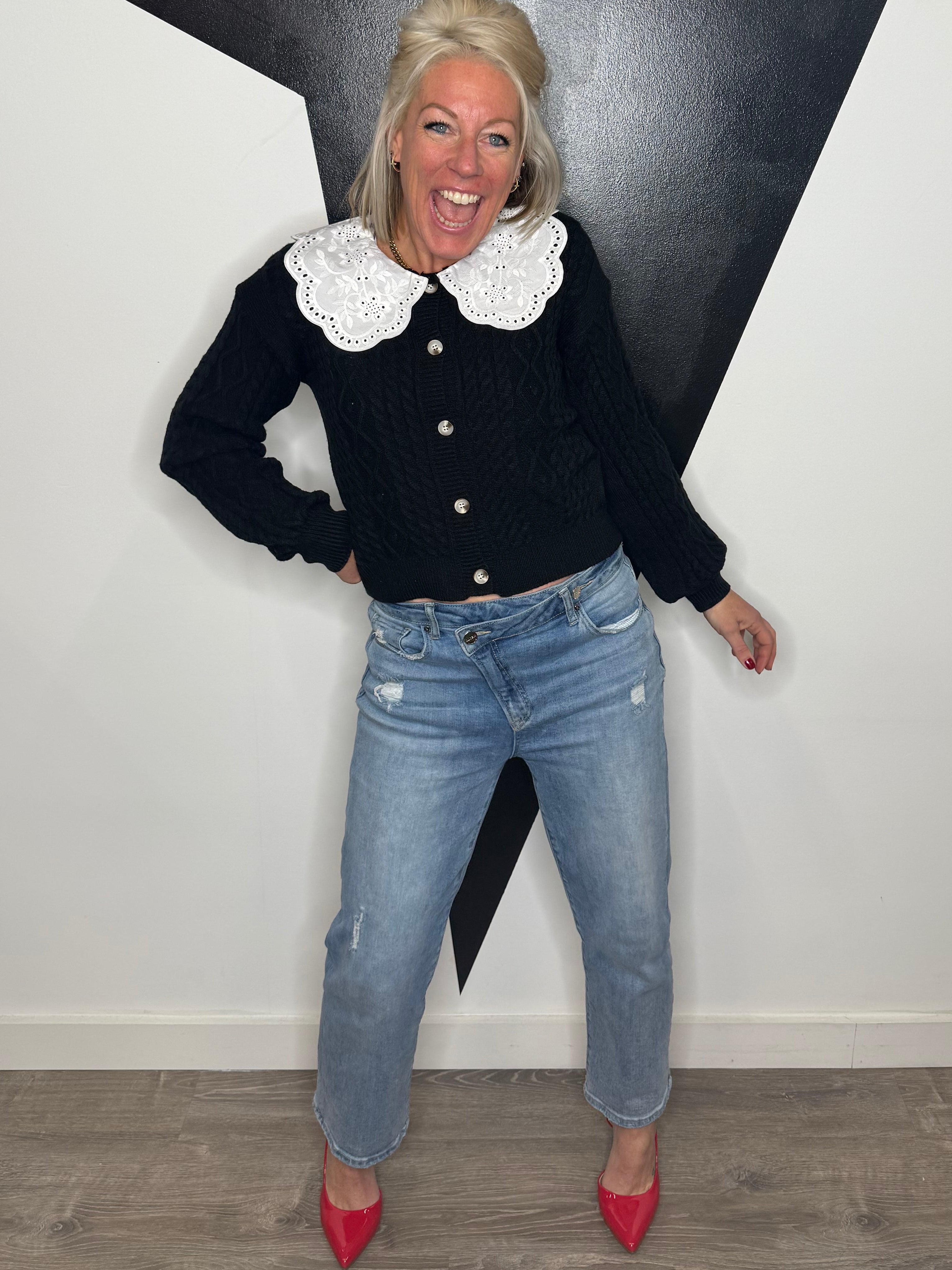 Peter Pan Collar Cardigan