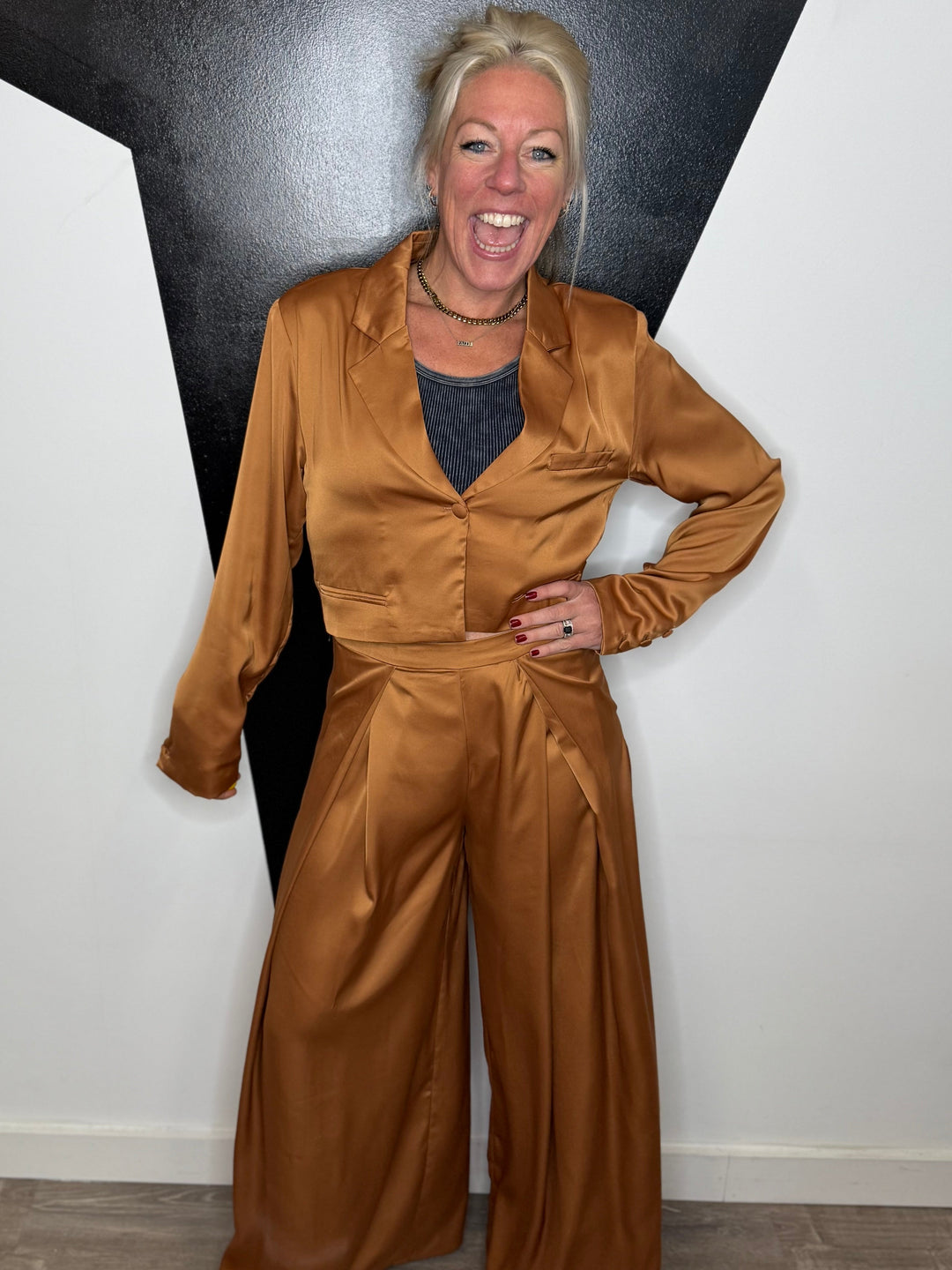 Ezra Satin Crop Blazer