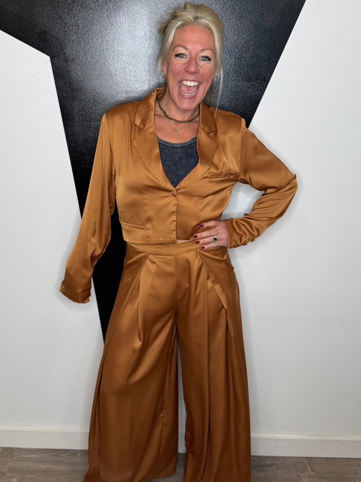 Ezra Satin Crop Blazer
