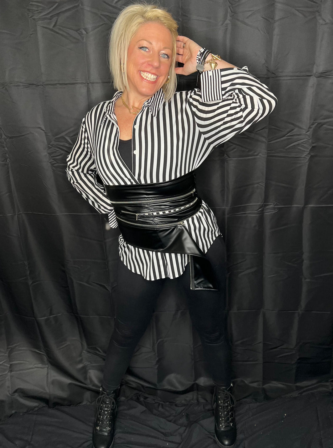 Carla Belt in Black