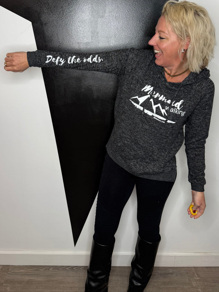 MW Lightweight Hoodie in Grey
