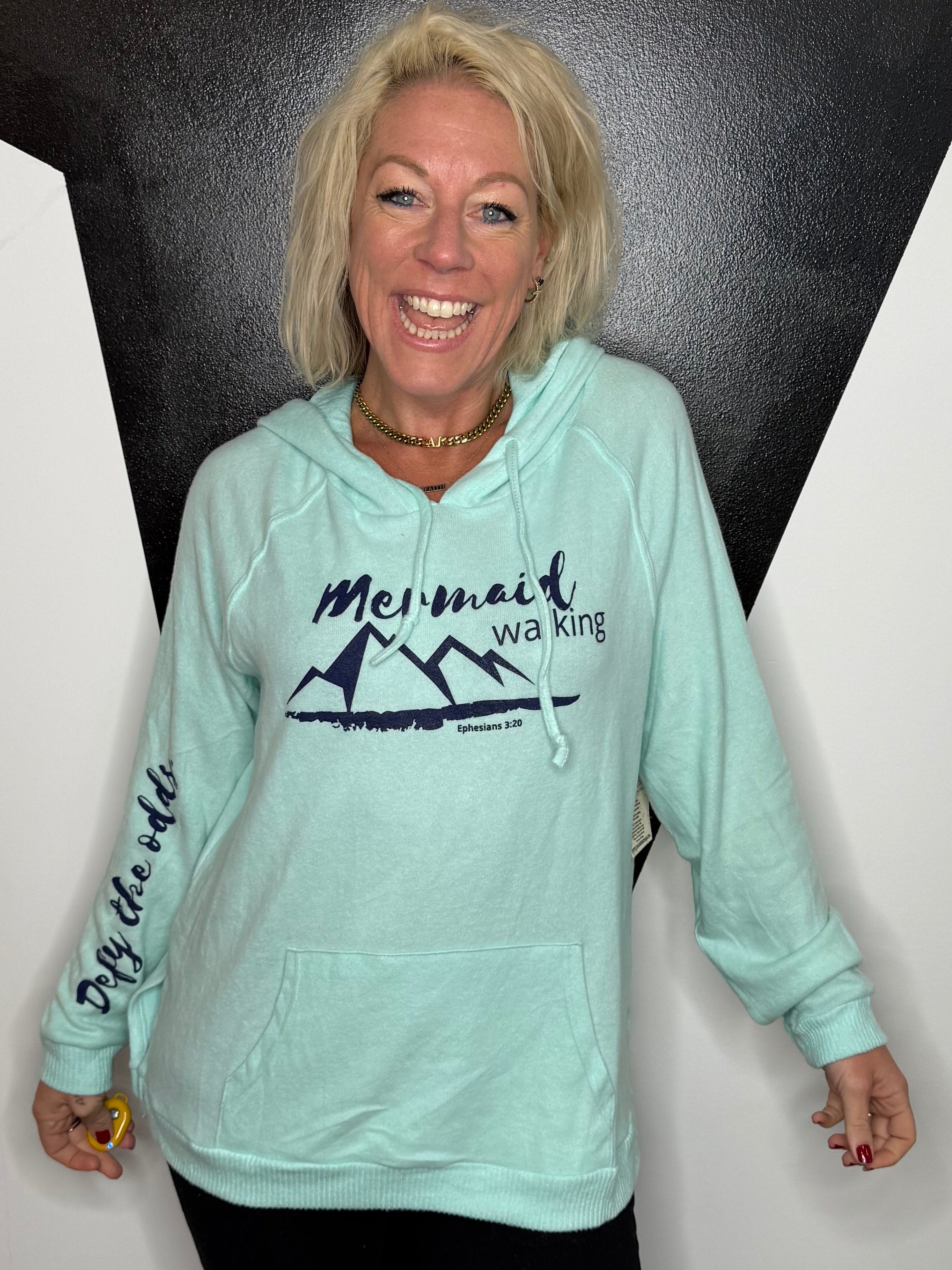 MW Lightweight Hoodie in Mint