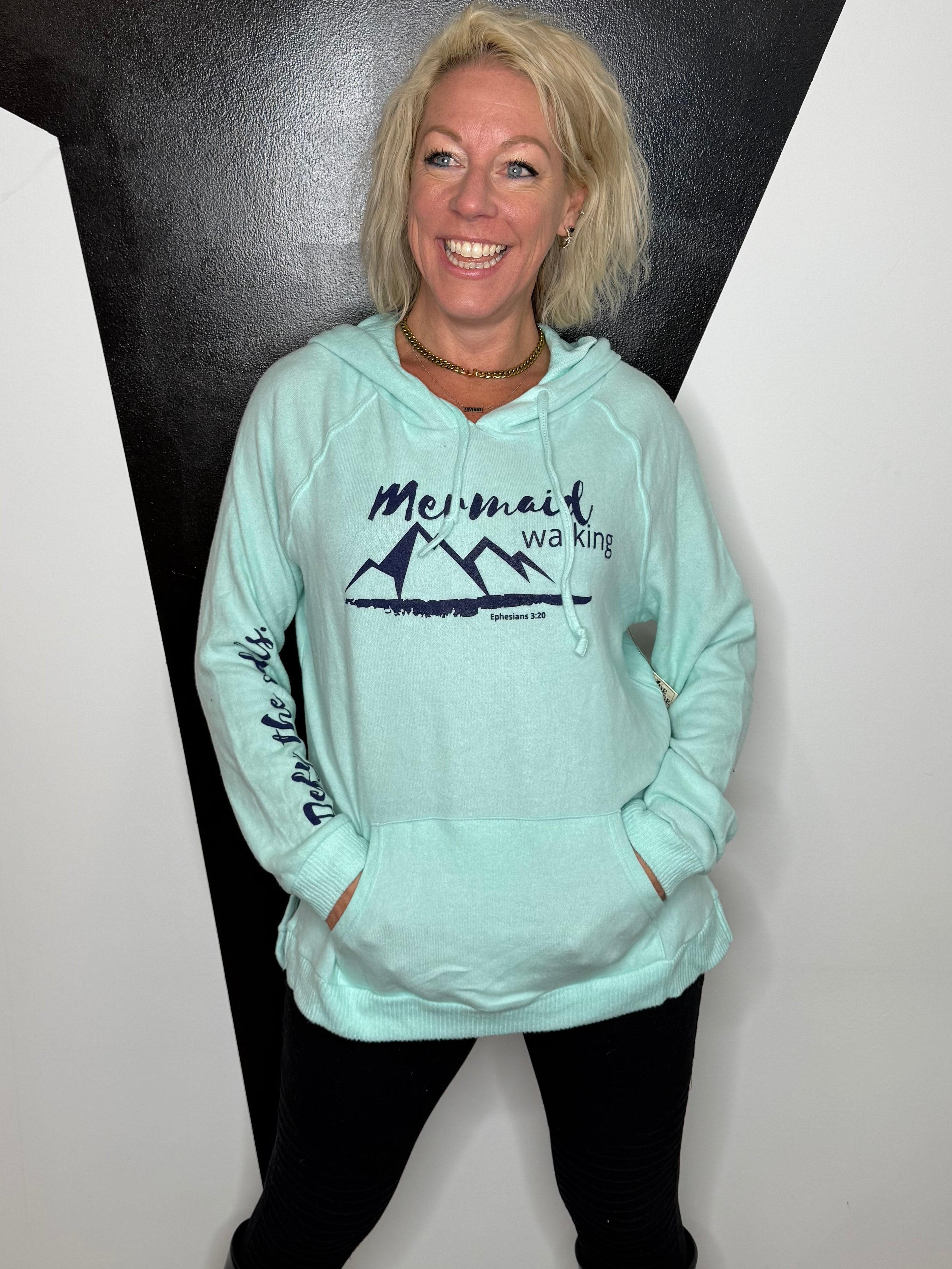 MW Lightweight Hoodie in Mint