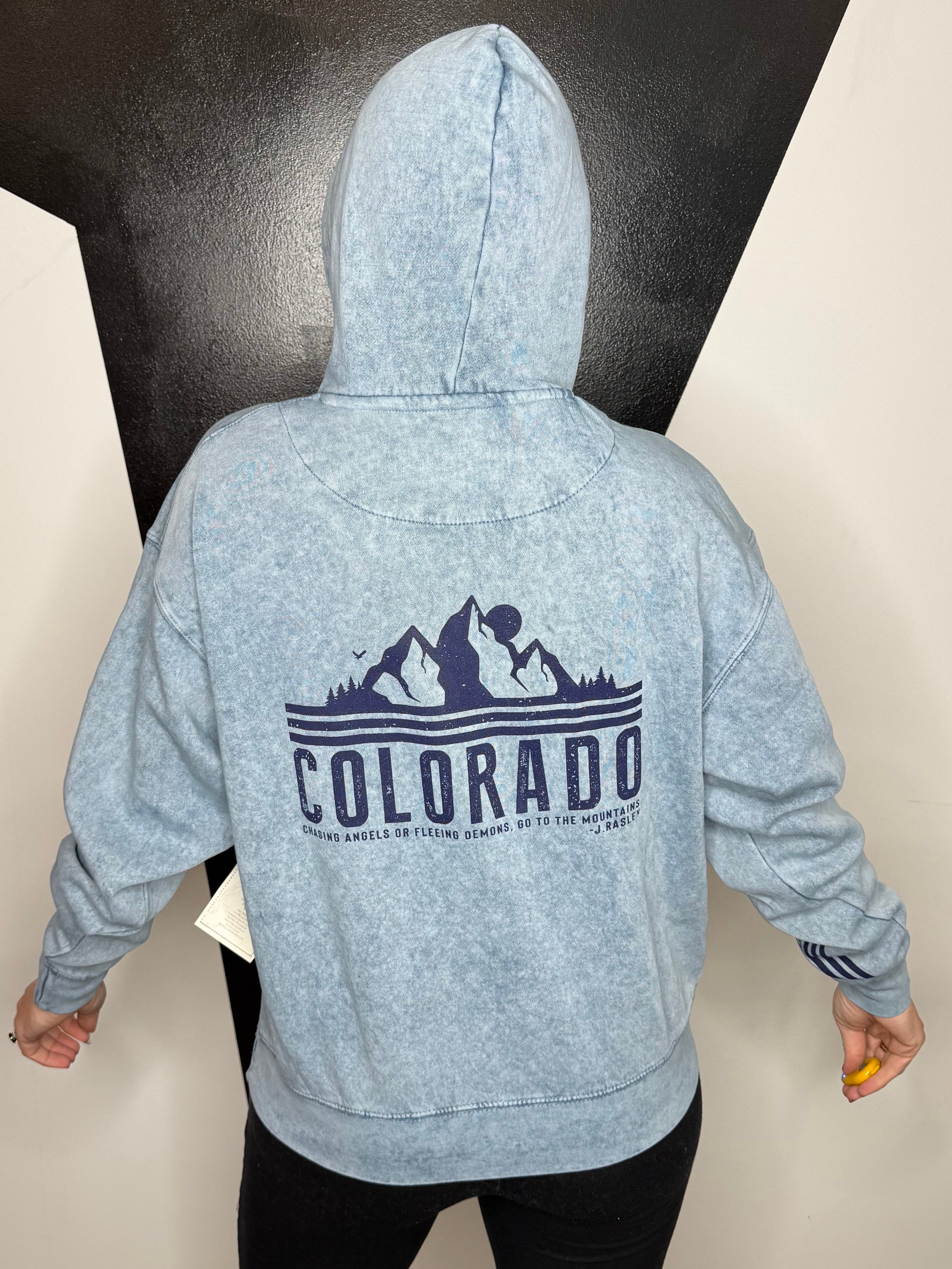 Chasing Angels CO Hoodie in Blue