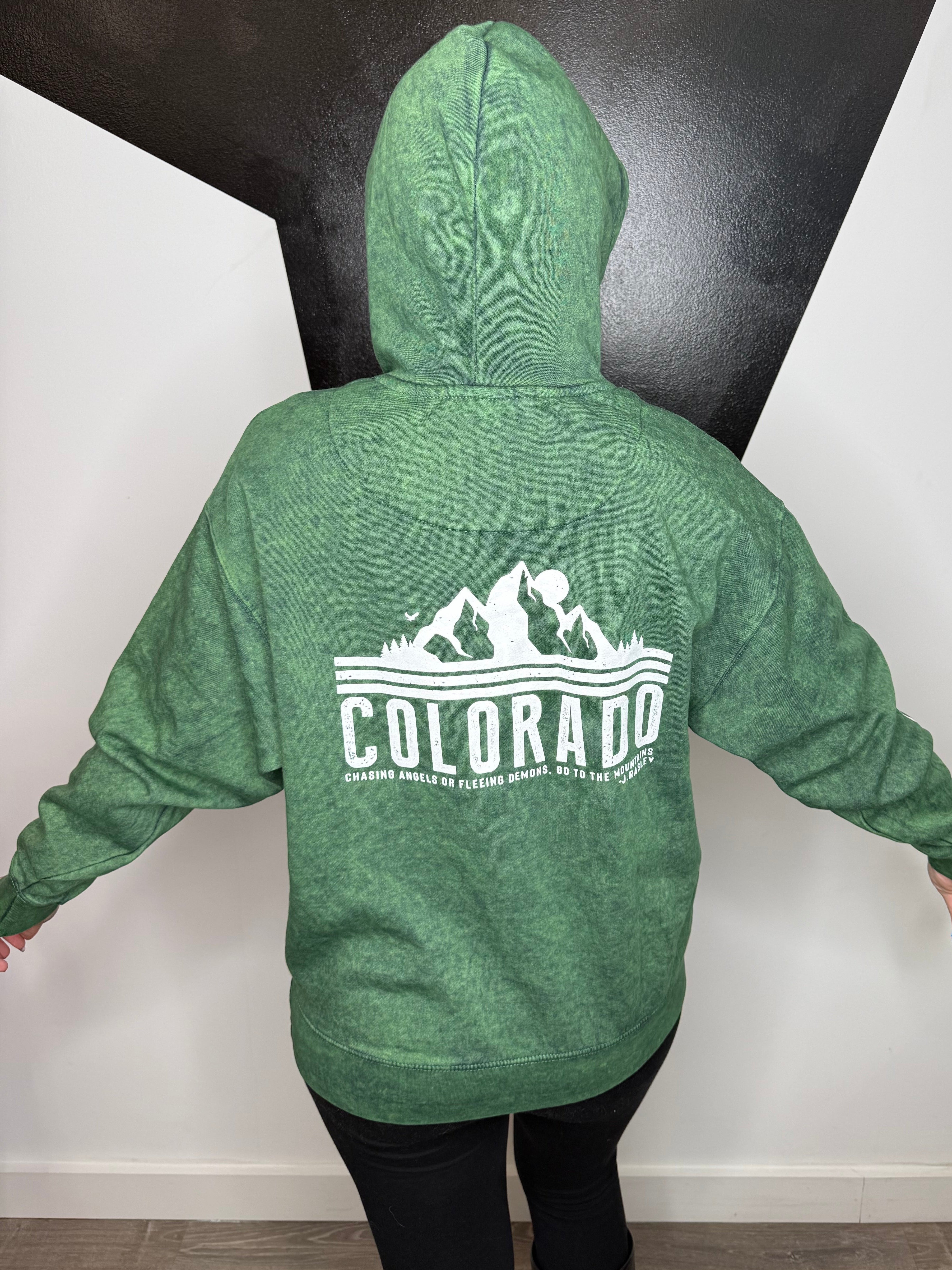 Chasing Angels CO Hoodie in Green