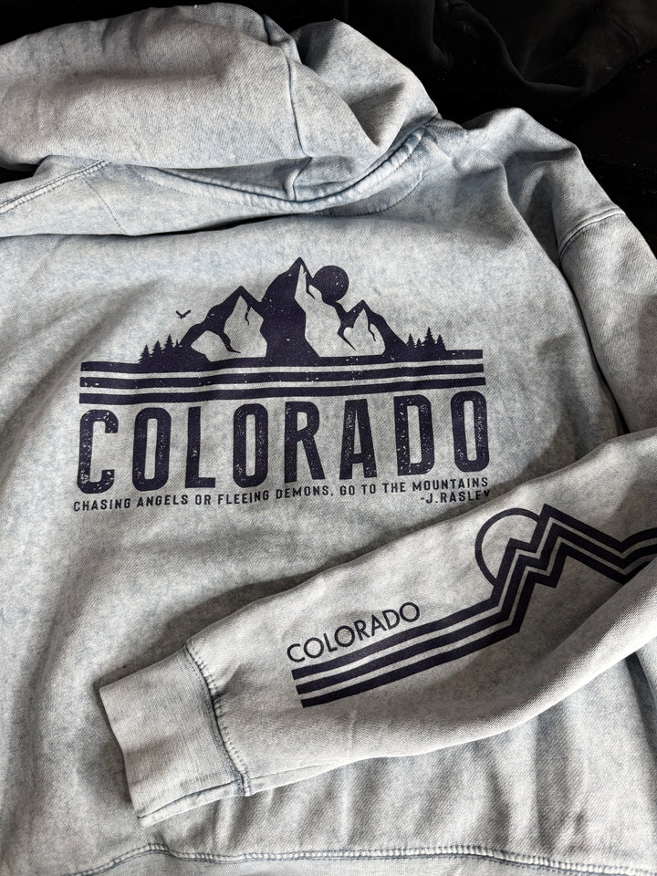 Chasing Angels CO Hoodie in Blue