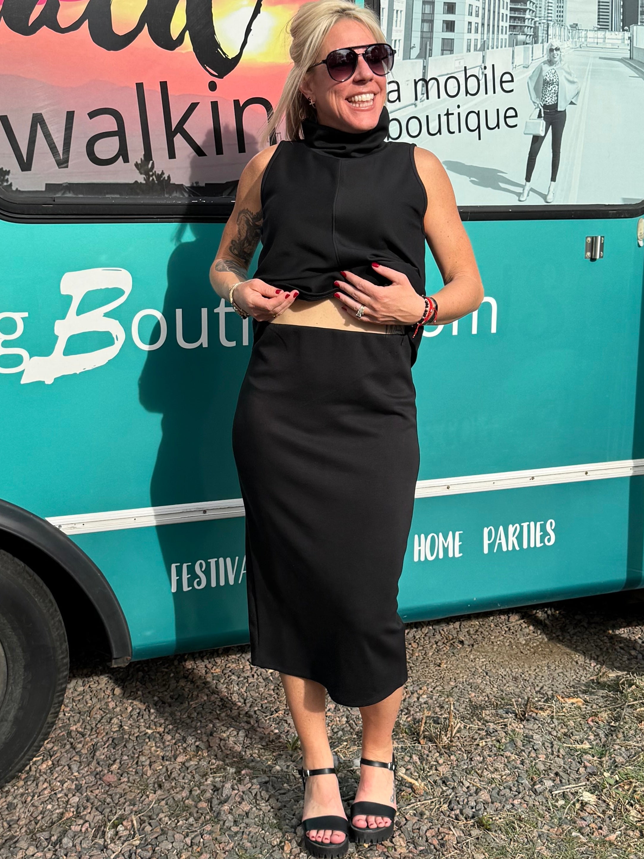 Parisa Scuba Pencil Skirt in Black