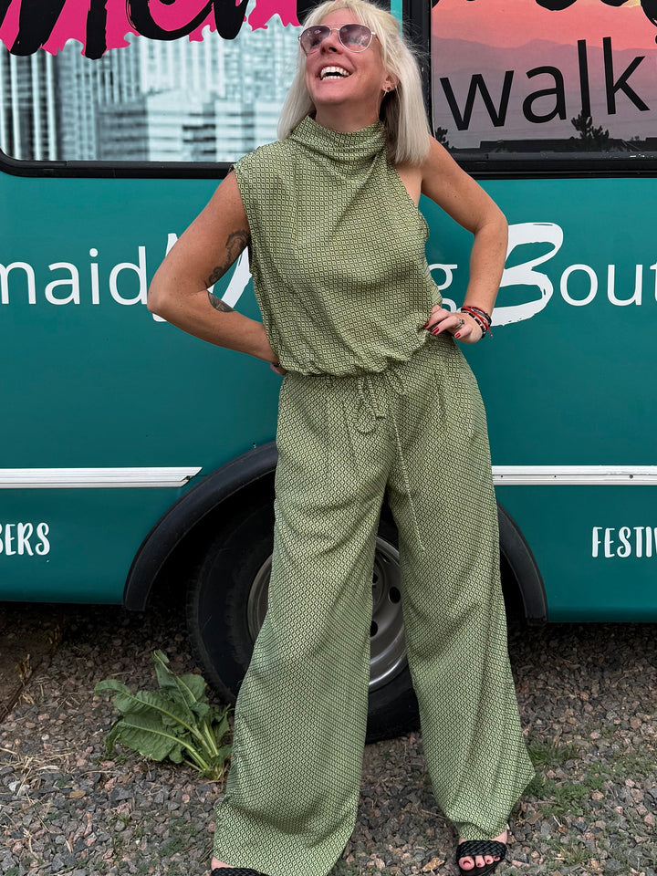 Daphne Asymetrical Top