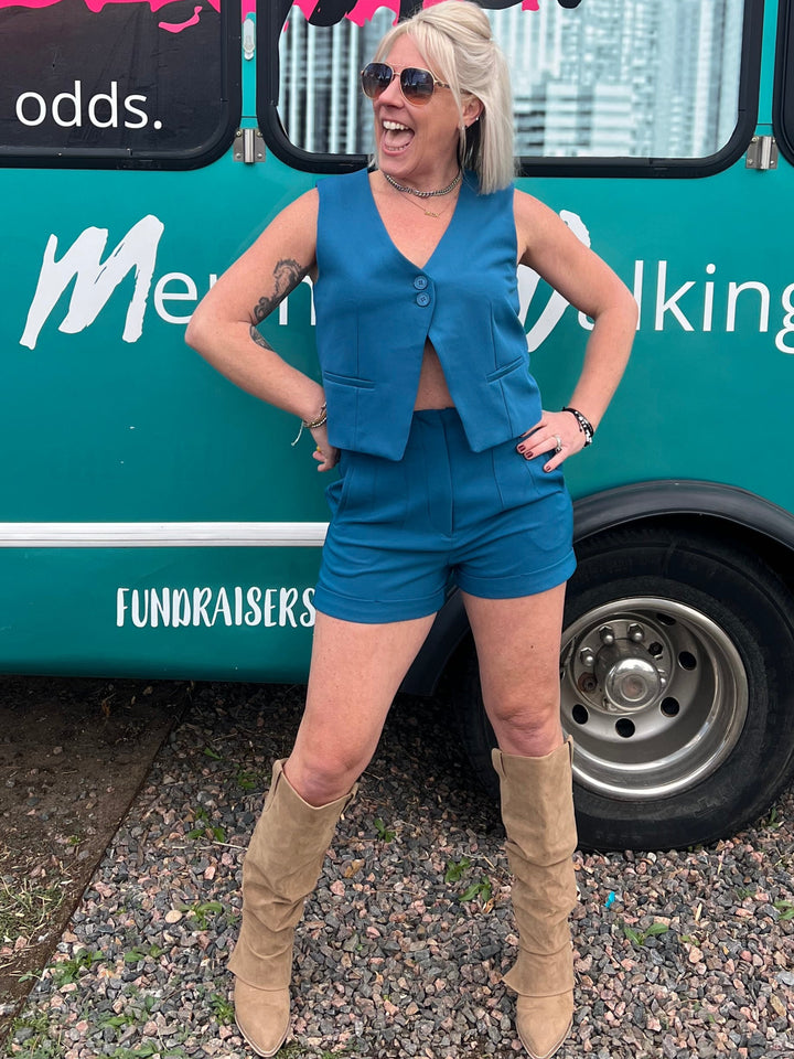 AJ Shorts in Teal